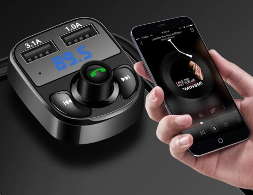 TRANSMITER-BLUETOOTH-FM-MP3-SD-LADOWARKA-2xUSB-Funkcje-ladowarka-USB-zestaw-glosnomowiacy.jpg